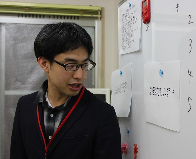 ハマりました 大喜利 しびれる回答 仲間と磨き 毎日新聞