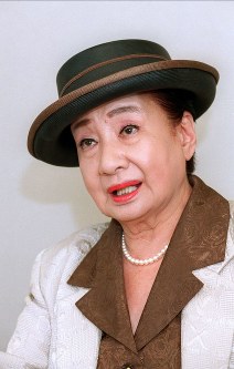 訃報：京唄子さん89歳＝女優、漫才コンビで活躍 [写真特集3/9