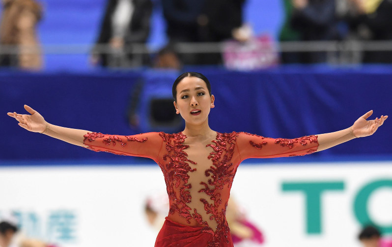 浅田真央引退 荒川静香さん ファンを増やした功労者 毎日新聞