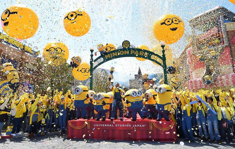 USJの新エリア「ミニオン・パーク」のオープニング・セレモニー=大阪市此花区で2017年4月19日、川平愛撮影