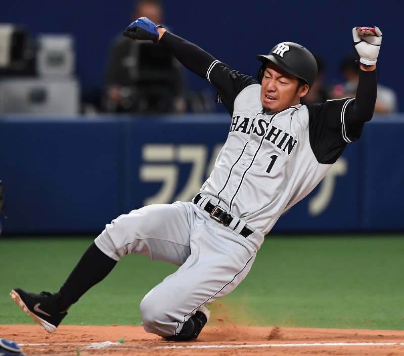 阪神 鳥谷 金本監督と対照的なプロ人生 歴代２位タイ 毎日新聞