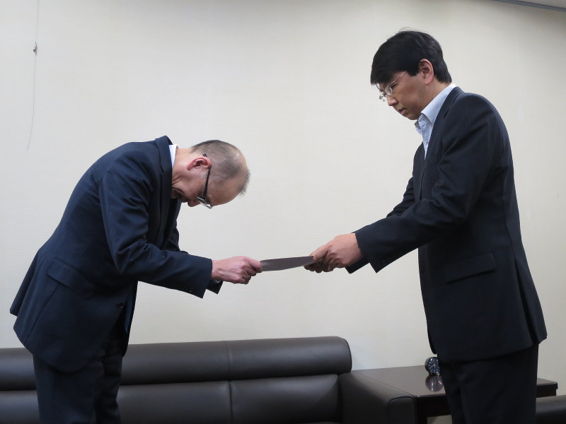 商工中金 業務改善命令 隠蔽指摘 経産省の責任問う声も 毎日新聞 商工中金 業務改善命令 隠蔽指摘 経産省の責任問う声も 毎日新聞