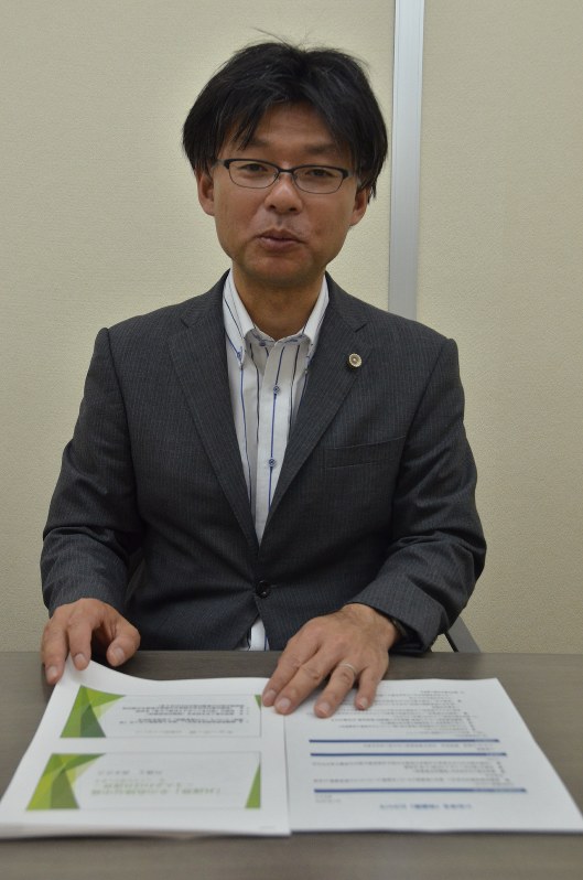 共謀罪に反対する森永正之弁護士=長崎市五島町で、2017年5月19日、浅野孝仁撮影