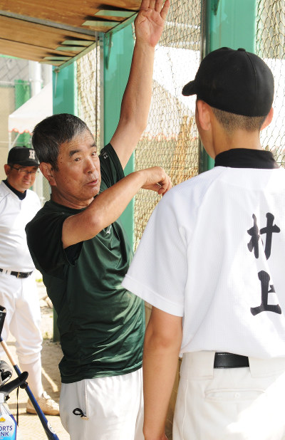 安田猛さん：がん闘病、母校小倉高を指導…元ヤクルト左腕 | 毎日新聞