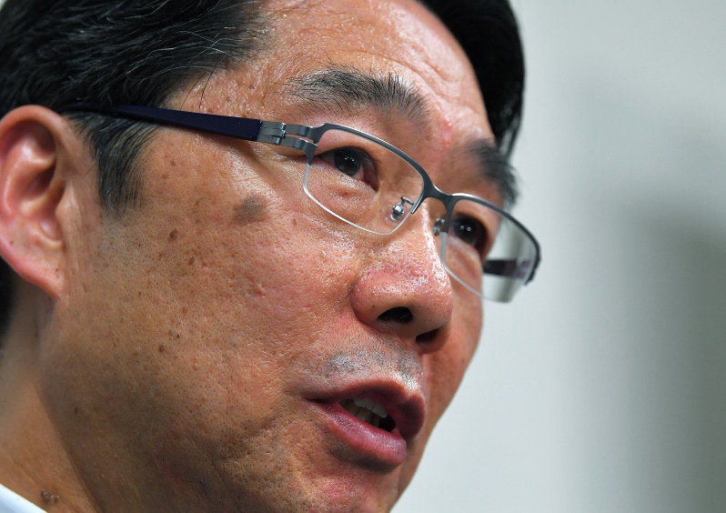 加計学園問題について、記者会見する文科省の前川喜平前事務次官=東京都千代田区の弁護士会館で2017年5月25日午後4時21分、手塚耕一郎撮影