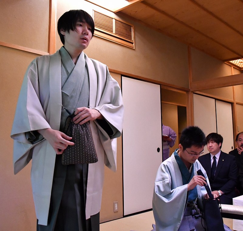 名人戦 甲府で第６局始まる 写真特集3 15 毎日新聞