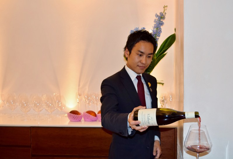 ソムリエコンクール きっかけはあの漫画 日本一に輝いた岩田渉さんの異色の経歴 毎日新聞