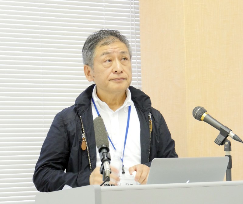 ネット上の偽情報のデータベースを開発すると発表したスマートニュースの藤村厚夫執行役員=東京都千代田区で2017年6月21日、尾村洋介撮影