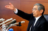 日銀の黒田東彦総裁＝２０１７年１月３１日、長谷川直亮撮影
