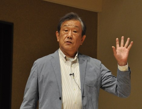 大学倶楽部 関西学院大 dv被害の中学生を保護 兵庫県 宝塚署が森田悠斗さんに感謝状 毎日新聞 大学倶楽部 関西学院大 dv被害の中学生を保護 兵庫県 宝塚署が森田悠斗さんに感謝状 毎日新聞