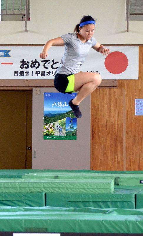 トランポリン用　スキー　オフトレ用　フリースタイルスキー トランポリン用スキーオフトレ用フリースタイルスキー