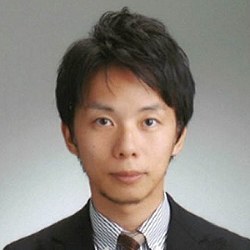 栗原俊英