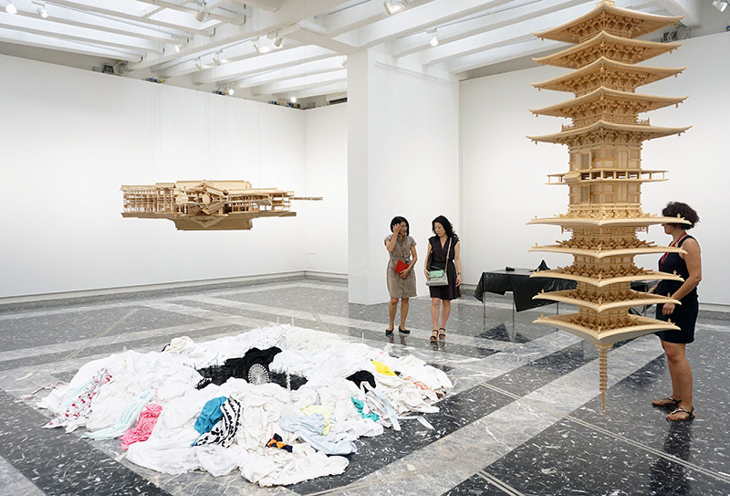 岩崎貴宏の作品が並ぶベネチア・ビエンナーレの日本館の展示=清水有香撮影