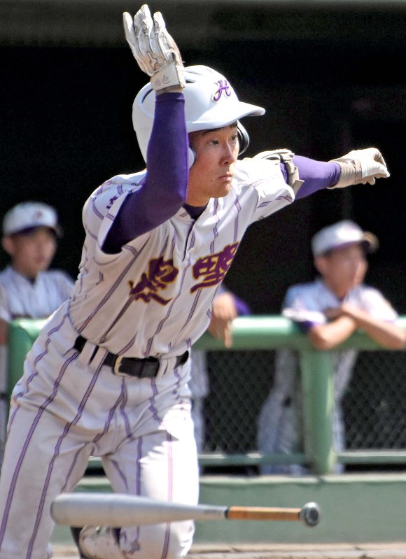 星野・飯野優太外野手