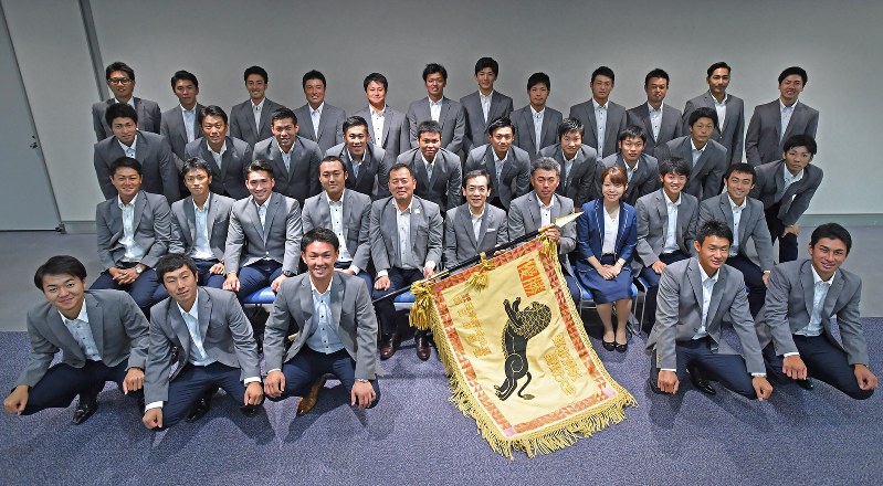 都市対抗野球 ｎｔｔ東 喜びを報告 本社訪問 毎日新聞