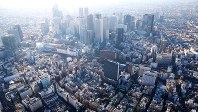 日本有数の繁華街＝本社ヘリから