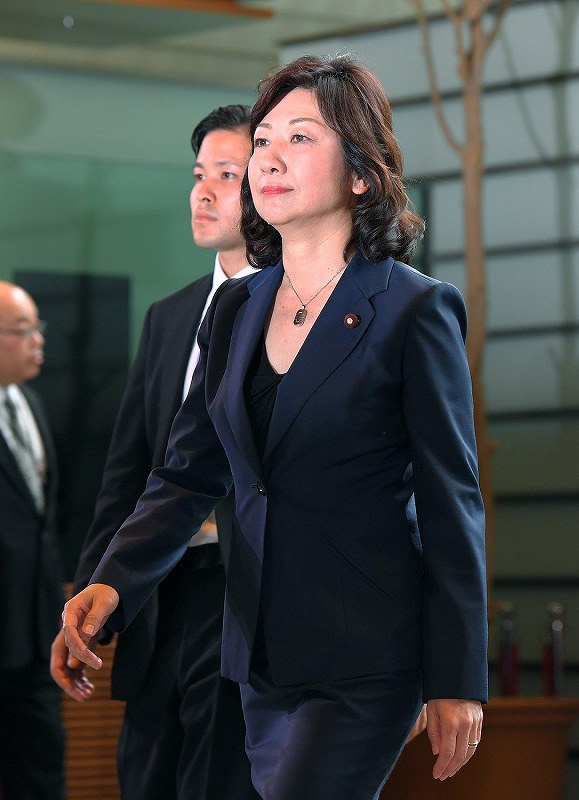 第3次改造内閣:今夕発足 安倍首相「初心に戻る」[写真特集1