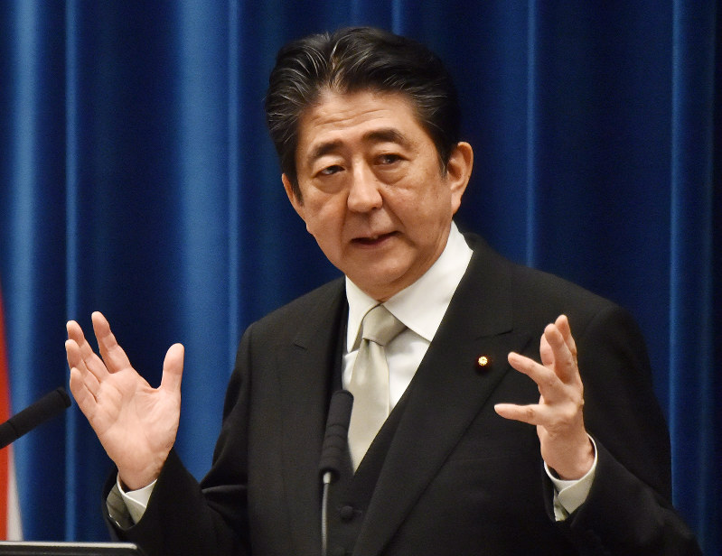 記者会見で新内閣での抱負などを話す安倍晋三首相=首相官邸で2017年8月3日午後6時19分、渡部直樹撮影