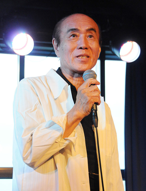 妹の禎子さんとの思い出などを語る佐々木雅弘さん=広島市中区で、東久保逸夫撮影