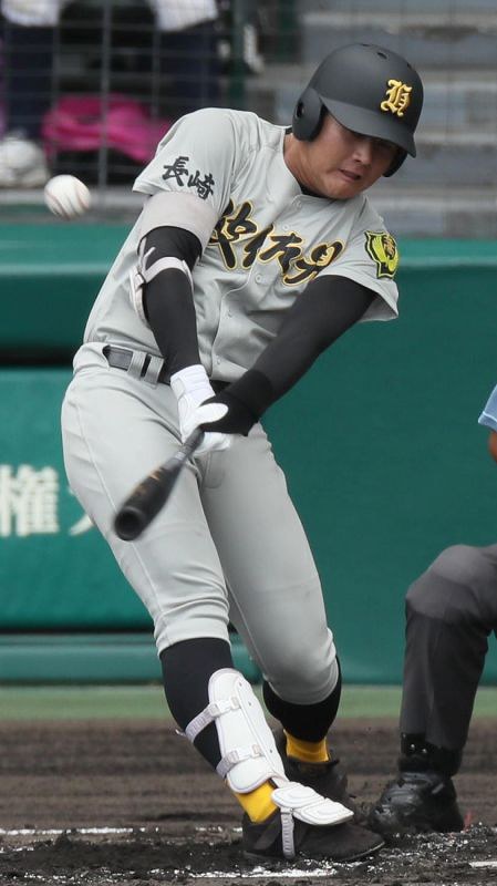 夏の高校野球：第1日第1試合 彦根東（滋賀）－波佐見（長崎） [写真