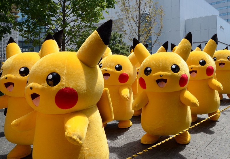 ピカチュウ １５００匹大量発生チュウ 横浜をジャック 写真特集11 29 毎日新聞