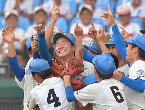 夏の高校野球：花咲徳栄が優勝 埼玉県勢として初 | 毎日新聞