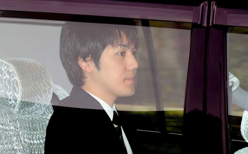 眞子さま婚約内定発表：小室さんと会見 「笑顔の家庭を」 [写真特集9/…