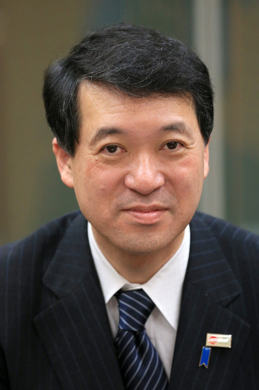 泉田裕彦氏