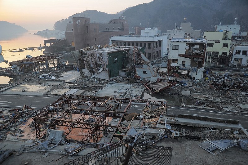eye：見つめ続ける・大震災 語り継ぐ命 慰霊碑のない新店舗 [写真特集3/16] 毎日新聞