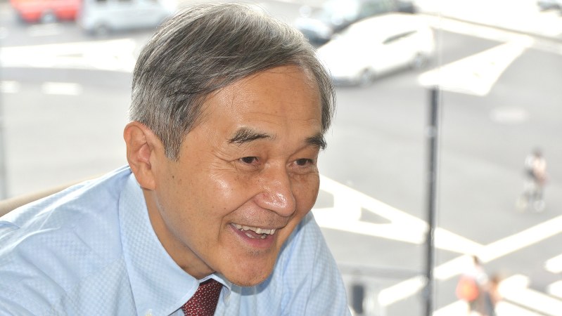 ベストセラーとなっている「定年後」の筆者、楠木新さん