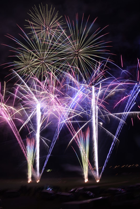 花火 秋の夜空に大輪６０００発 群馬 大泉 毎日新聞