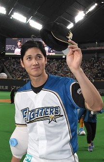 プロ野球：日本ハムの大谷、今季初の完封勝利 [写真特集19/15] | 毎日新聞