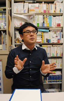 高木竜輔准教授