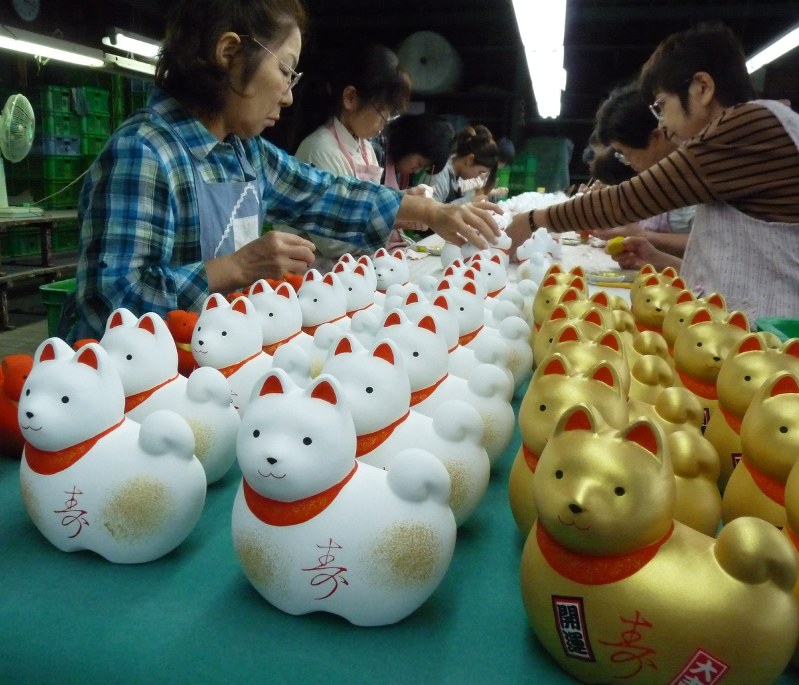 犬(戌)陶器　和風　戌年 犬(戌)陶器 和風 戌年 曲り