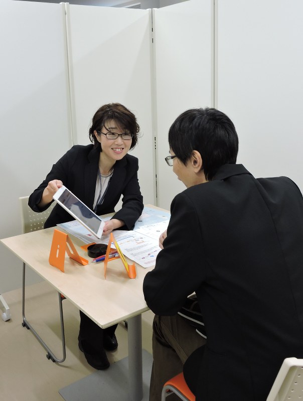 宗像市に開設された「むなかた出会いサポートセンター」