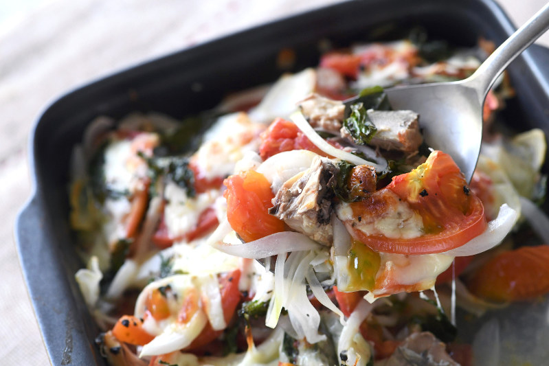 週刊サラダぼうる・おかん飯：西原理恵子と枝元なほみ／今回の料理