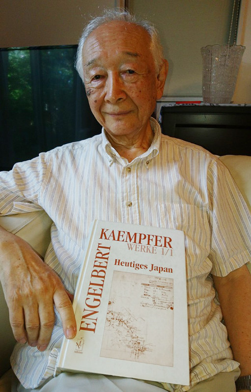 ケンペル：「日本誌」原典完訳 通詞の子孫、定年後に発奮 | 毎日新聞