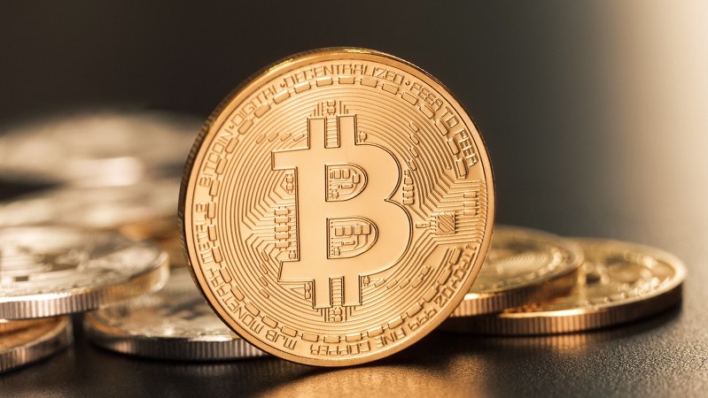 急騰するビットコイン