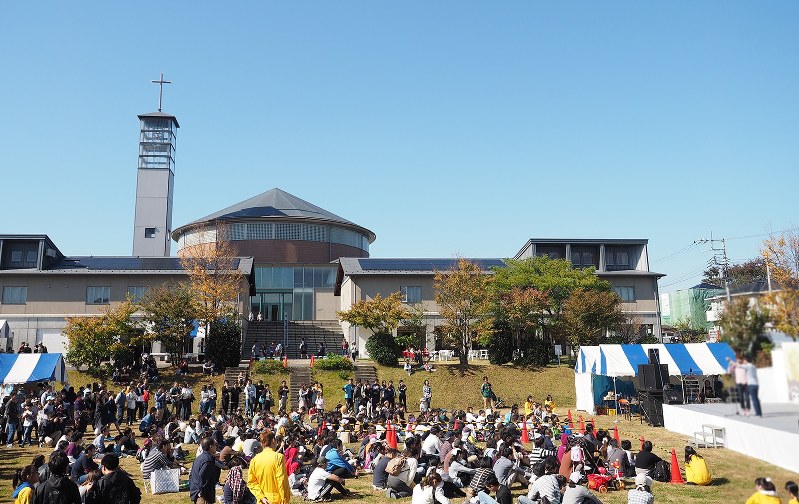 ウチの学校祭 聖学院大学 １１月３ ４日 子どもからお年寄りまで輝く ３０年目のヴェリ革命 毎日新聞