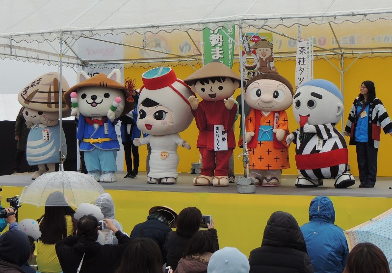 ゆるキャラグランプリ 桑名で開幕 こにゅうどうくん 好位置 三重 毎日新聞