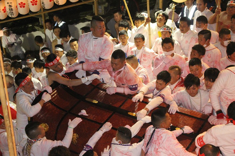 裸坊祭 ５０００人の男衆熱気 防府天満宮 山口 毎日新聞
