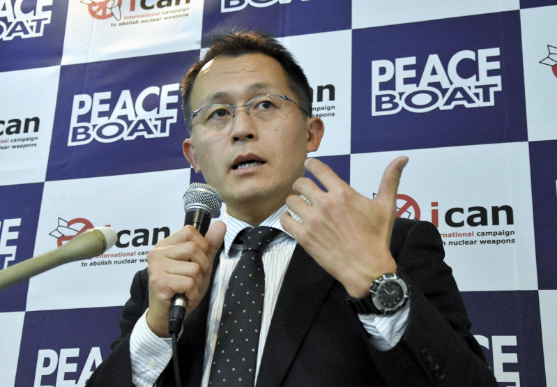 記者会見で今後の意気込みを語る川崎哲さん=東京都内で2017年12月6日午後6時14分、竹内麻子撮影