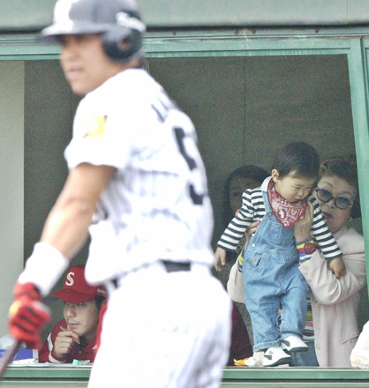 訃報：野村沙知代さん85歳＝プロ野球元監督・克也氏の妻 [写真特集5