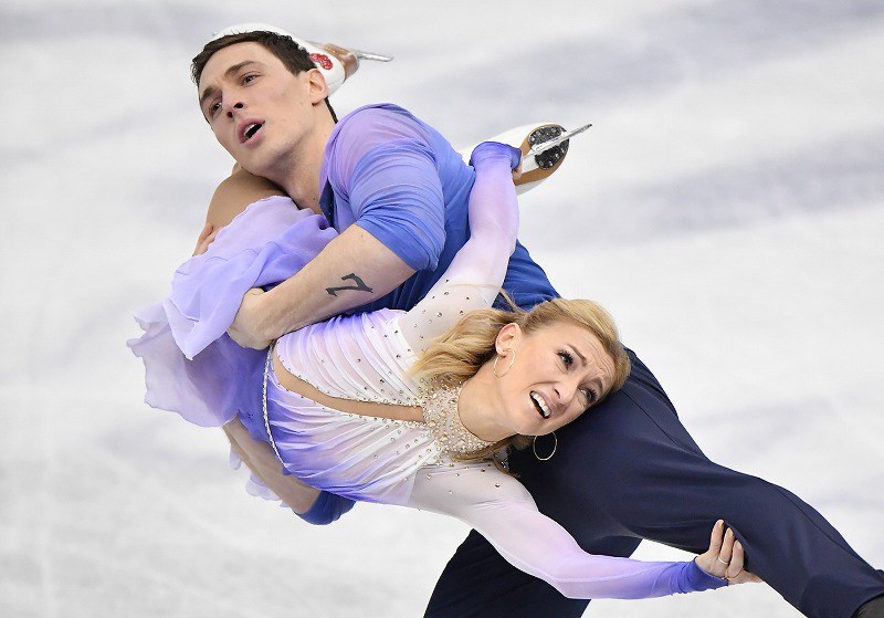 フィギュア：ペア アリョーナ・サブチェンコ、ブルーノ・マソ組