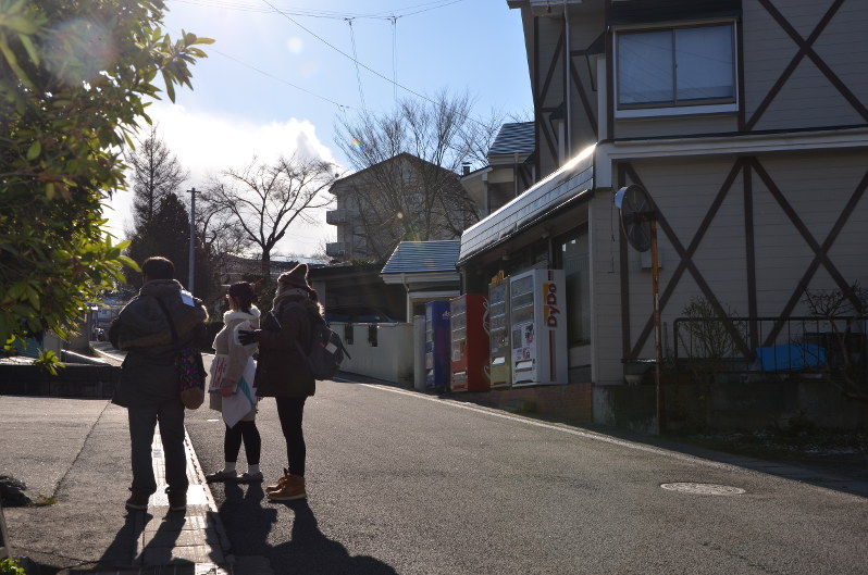 東北でよかった 聖地巡礼 ２ 軽米高校 岩手県軽米町 ハイキュー 至る所に 地図片手にファン歩く 毎日新聞