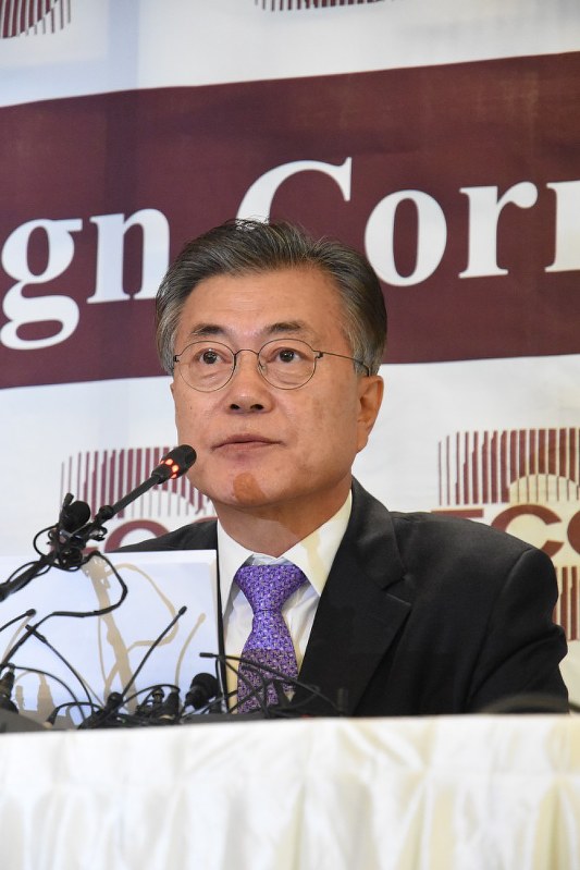 文在寅氏