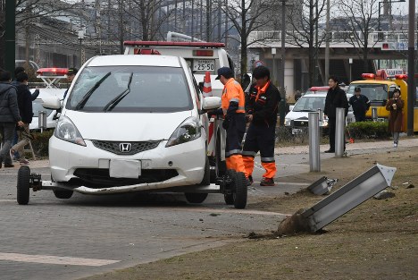 北陸道事故 後続車衝突で子供２人重体 新潟 長岡 毎日新聞