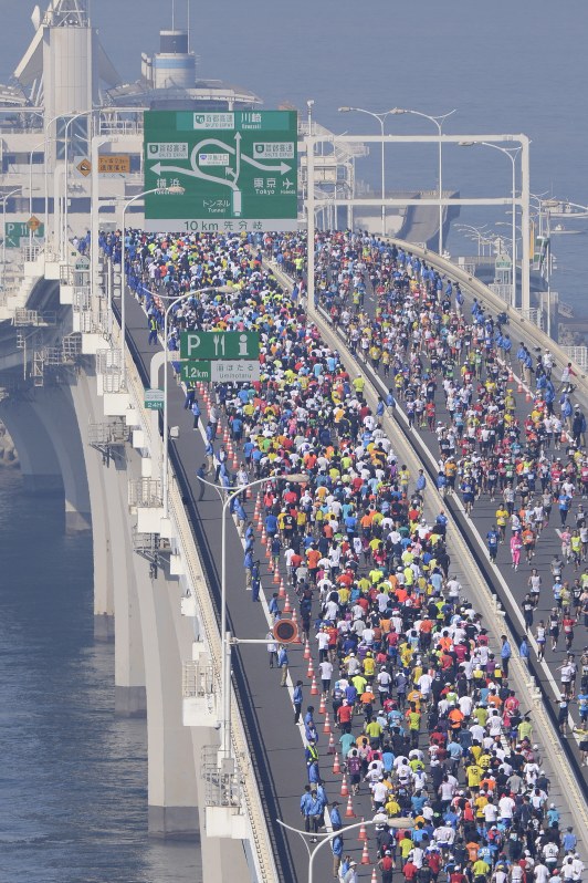 アクアラインの軌跡 未来への架け橋 ５ 県内最大級イベントに 千葉 毎日新聞