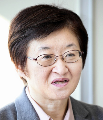 鈴木秀美氏