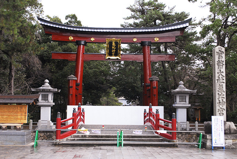 気比神宮大鳥居 威厳ある姿復活 保存工事あす完了 敦賀 福井 毎日新聞